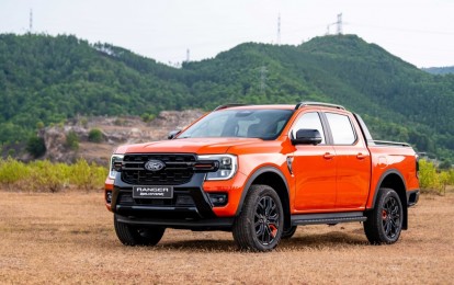 Cuộc đua bán tải nửa đầu năm 2026: Khoảng cách doanh số giữa Hilux và Ranger dần thu hẹp
